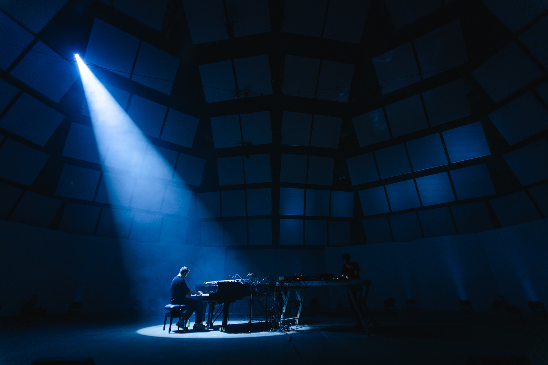 Le groupe Grandbrothers photographié par Valentine Chauvin au Festival de Piano de la Roque d'Anthéron en juillet 2024