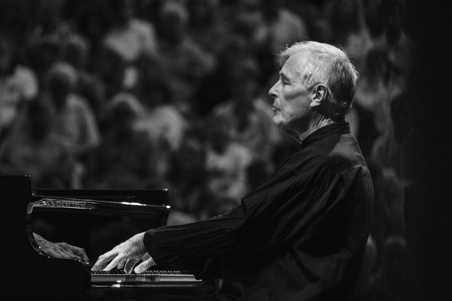 Le pianiste Christian Zacharias photographié par Valentine Chauvin au Festival de Piano de la Roque d'Anthéron en août 2024
