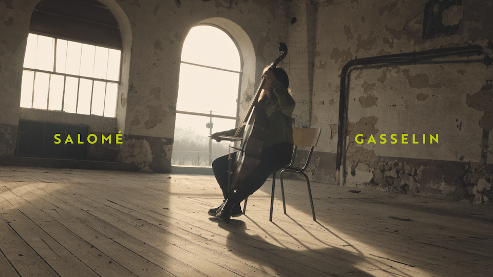La violiste Salomé Gasselin et son nouvel album Mystères, clip de la Passacaille de Biber réalisé par Valentine Chauvin