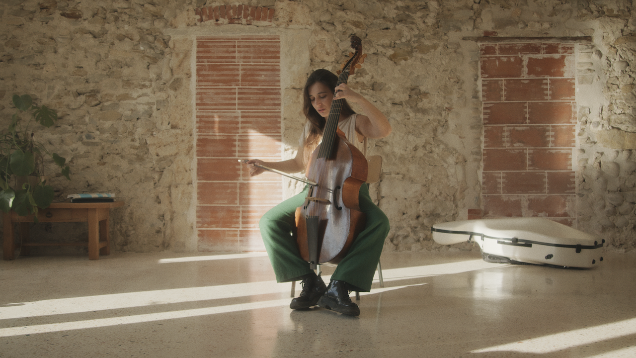La violiste Salomé Gasselin et son nouvel album Mystères, interview réalisée par Valentine Chauvin