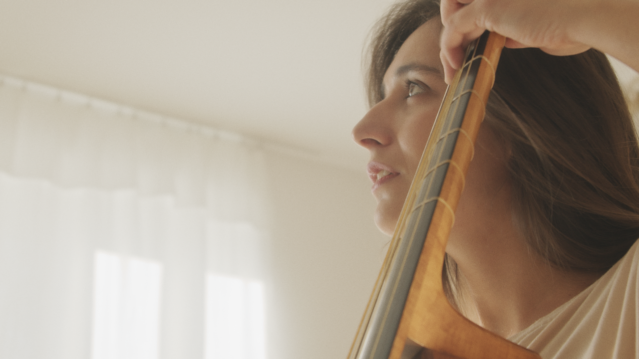 La violiste Salomé Gasselin et son nouvel album Mystères, interview réalisée par Valentine Chauvin